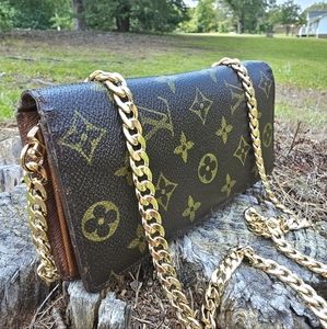 LOUIS VUITTON MONOGRAM WALLET